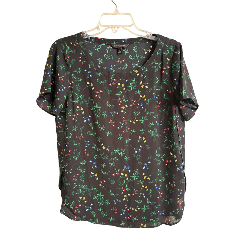 Banana Republic Womens Petite Small SP Black Floral Short Sleeve Blouse Top